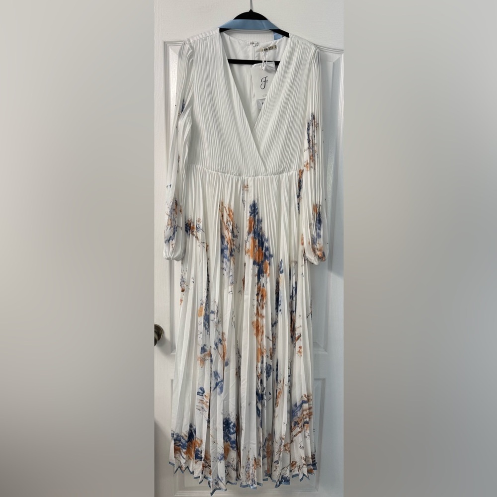 Fehaute Pleated Floral Chiffon V Neck Long Balloon Sleeve A-Line Maxi Dress - Picture 6 of 16